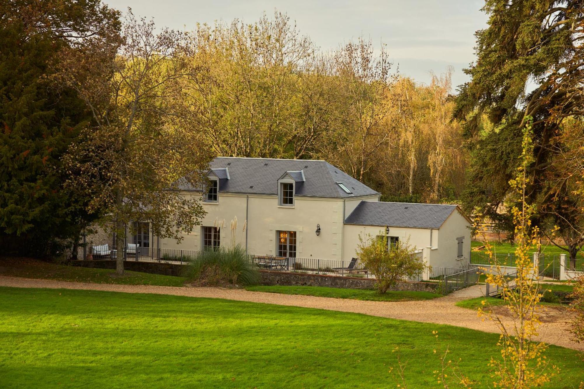 Domaine De La Commanderie De Ballan Ngoại thất bức ảnh